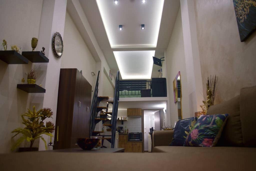 Στούντιο Στο Κέντρο Της Πόλης. Apartamento Volos Exterior foto