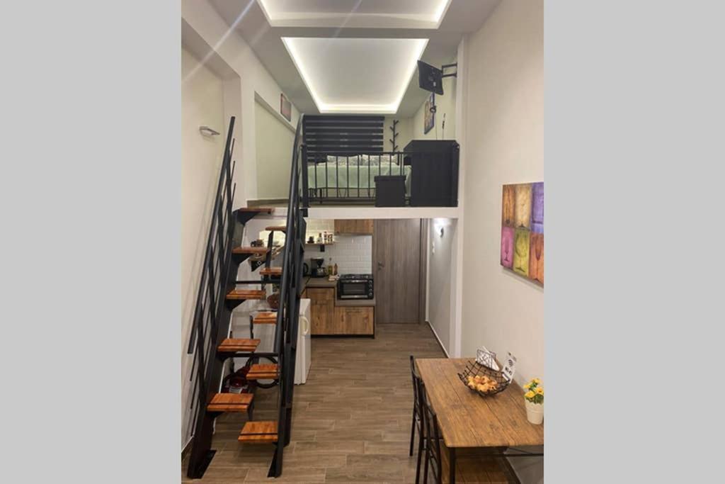 Στούντιο Στο Κέντρο Της Πόλης. Apartamento Volos Exterior foto